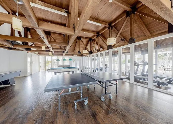 Cabin: Gulf Point Condominiums